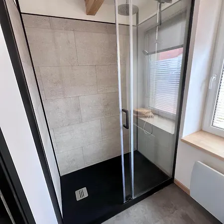 度假居 De La Vologne *